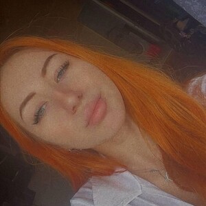 Daddysgirlfox avatar