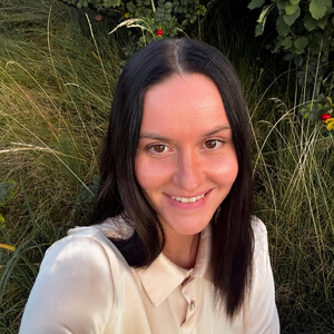 ELLAAAA avatar