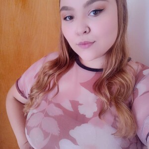 JuliasweetXL avatar