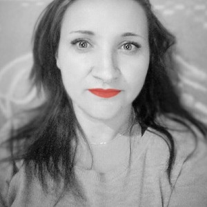 LaraXXX33 avatar