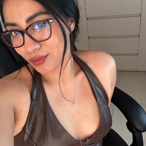 Pamela25