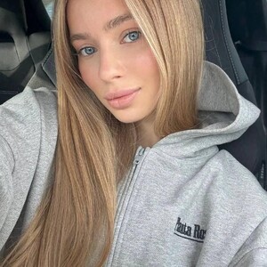 Prettydolly avatar