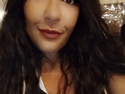 Leanne43