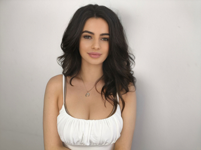 CarliSoSexy25 avatar