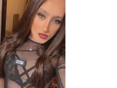 LaChinaa25 avatar