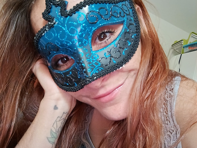 LadyOscar___ avatar