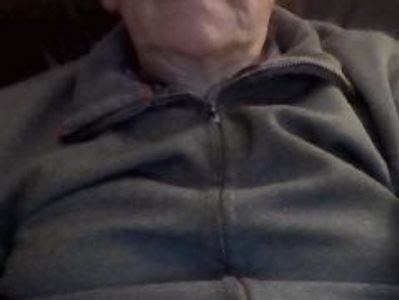 oloold74 avatar