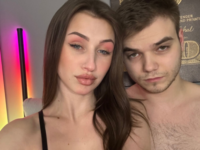 VikkiAndGeorge avatar
