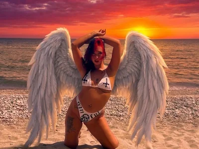 Phoenix_May avatar