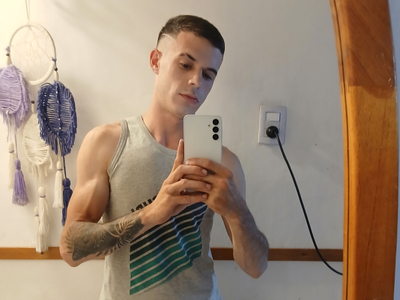 Leoo2277 avatar