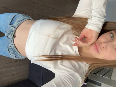 LitellyBella avatar