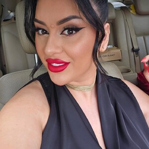 Busty_Cristal avatar