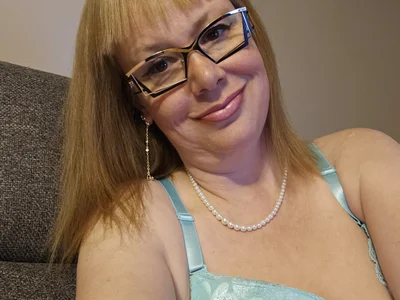 TittyLandQuebec avatar