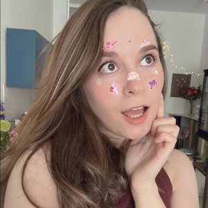 LizzyPeach avatar
