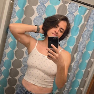 MidwestEmoGirl avatar