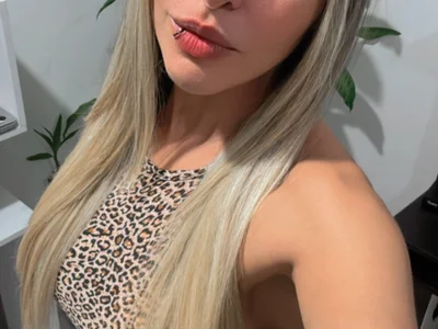 blonde_cat15 avatar