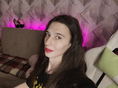 NikaVarga avatar
