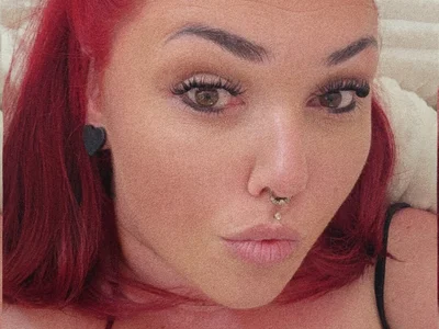 CurvyBonnie_XO avatar