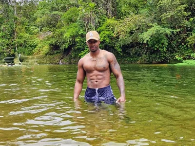 IsiahMaxwell avatar