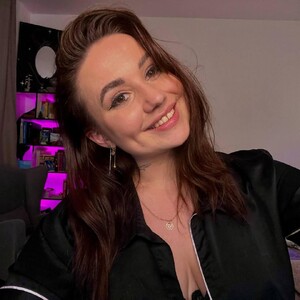 MaryMoore777 avatar