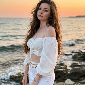 NaomiPierce avatar