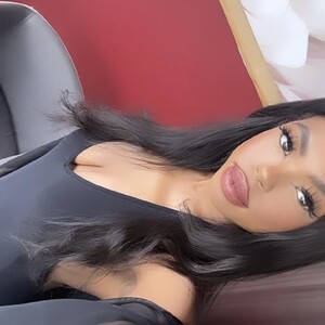 EmiliaBrooks avatar