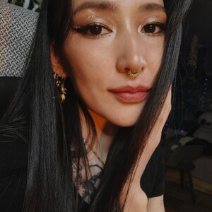 KellyAsian avatar