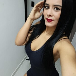 Lindsay_Lou avatar