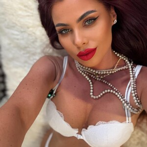 CharmingKitty avatar
