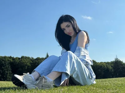 NancyLovee_ avatar