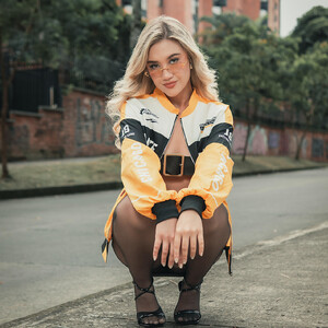 RebeccaHudson avatar