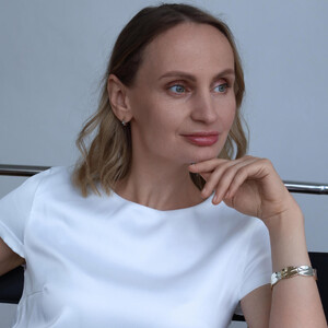 Elenapre avatar
