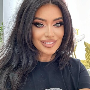 Annakarin23 avatar
