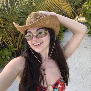 BeeTheQueen avatar