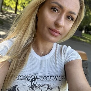 Ana_Delicious avatar