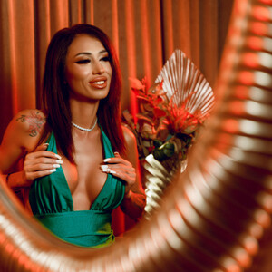 AnnaParisx avatar
