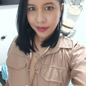 QueenSquirt19 avatar