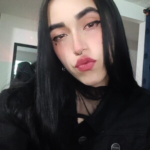 DominaSam88 avatar