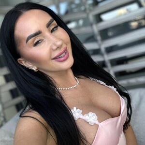 AnnaRhodes avatar