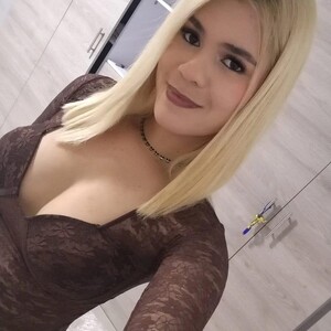 MariLuna_ avatar