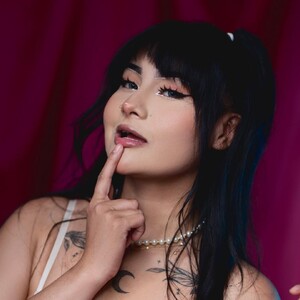 Misslunaa avatar