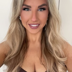 Aria_Woods avatar