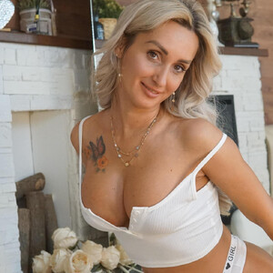 IsabelleEthan avatar