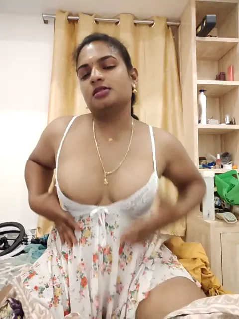 stripchat__Ammuindia_02571b16 recording