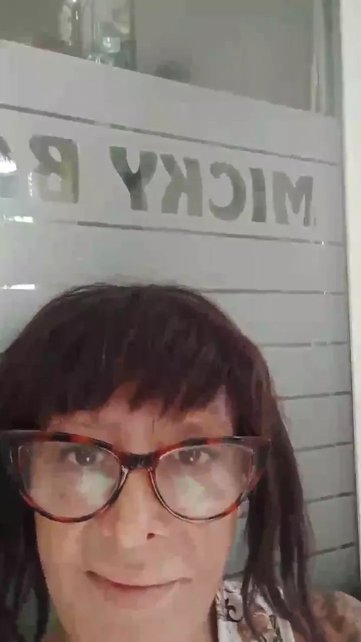 cam4__Farfallina73520 recording